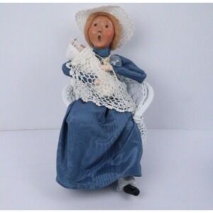 VTG BYERS' CHOICE CAROLER Victorian Woman Wicker Chair Holding Baby 1998
